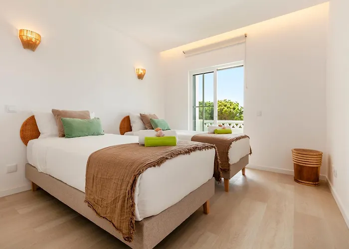 Townhouse Crystal Bay By Algarve Vacation Benagil