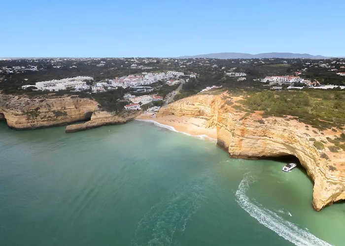 Townhouse Crystal Bay By Algarve Vacation Benagil