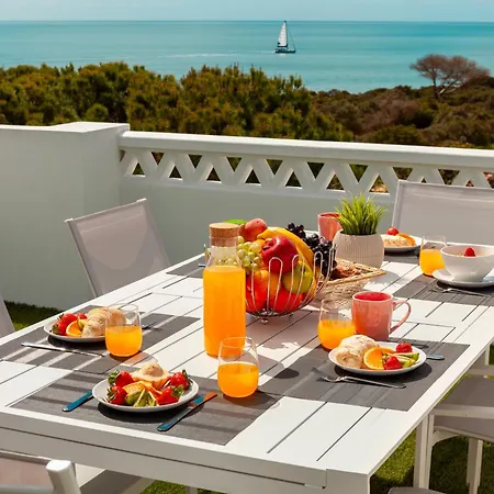 Townhouse Crystal Bay By Algarve Vacation