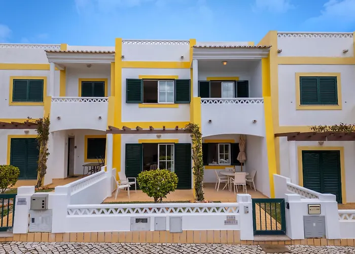 Townhouse Crystal Bay By Algarve Vacation * Benagil