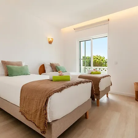 Townhouse Crystal Bay - Rooftop E Vista Mar Em ベナジル